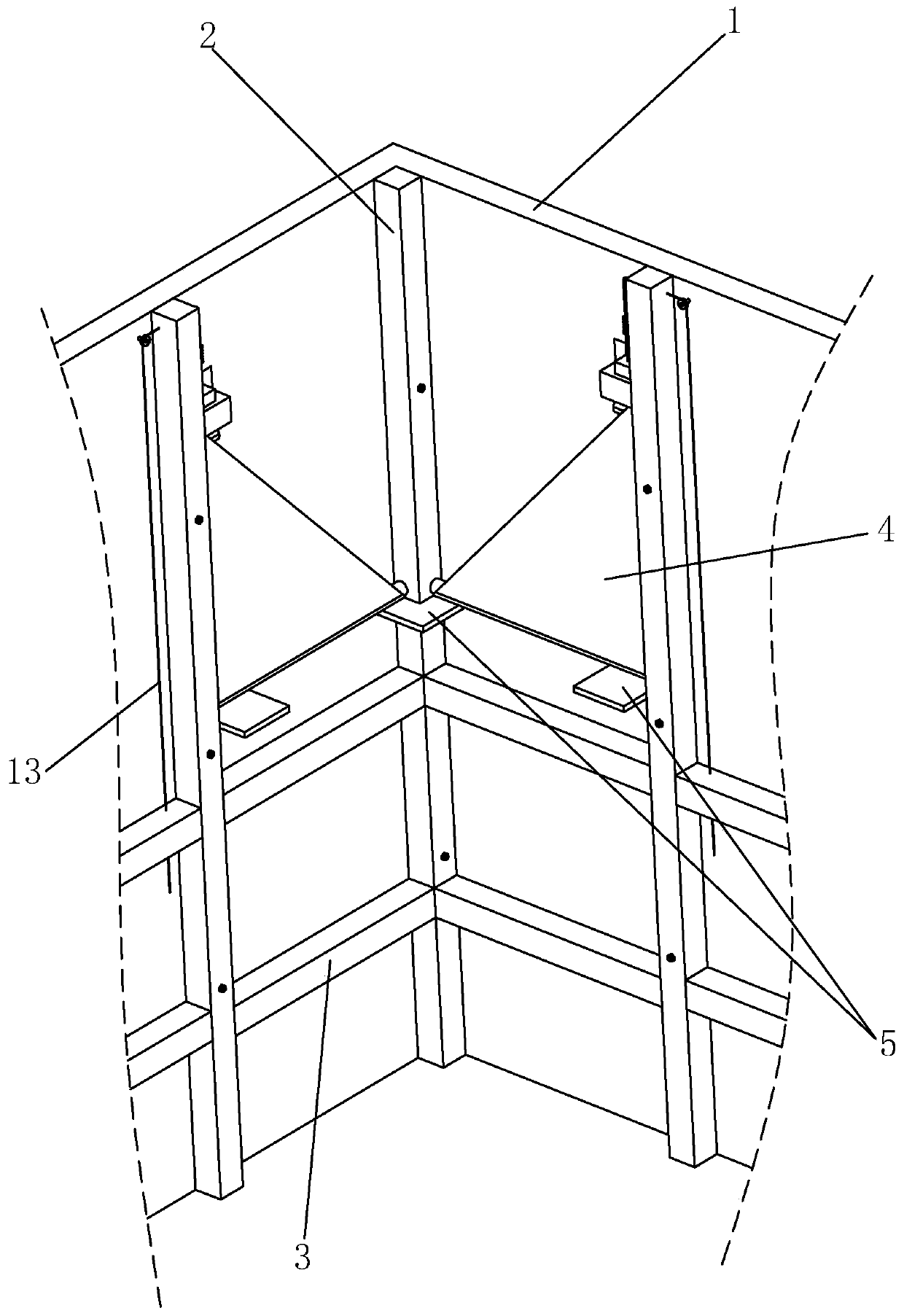 A safe anti-seismic structure in an antique building