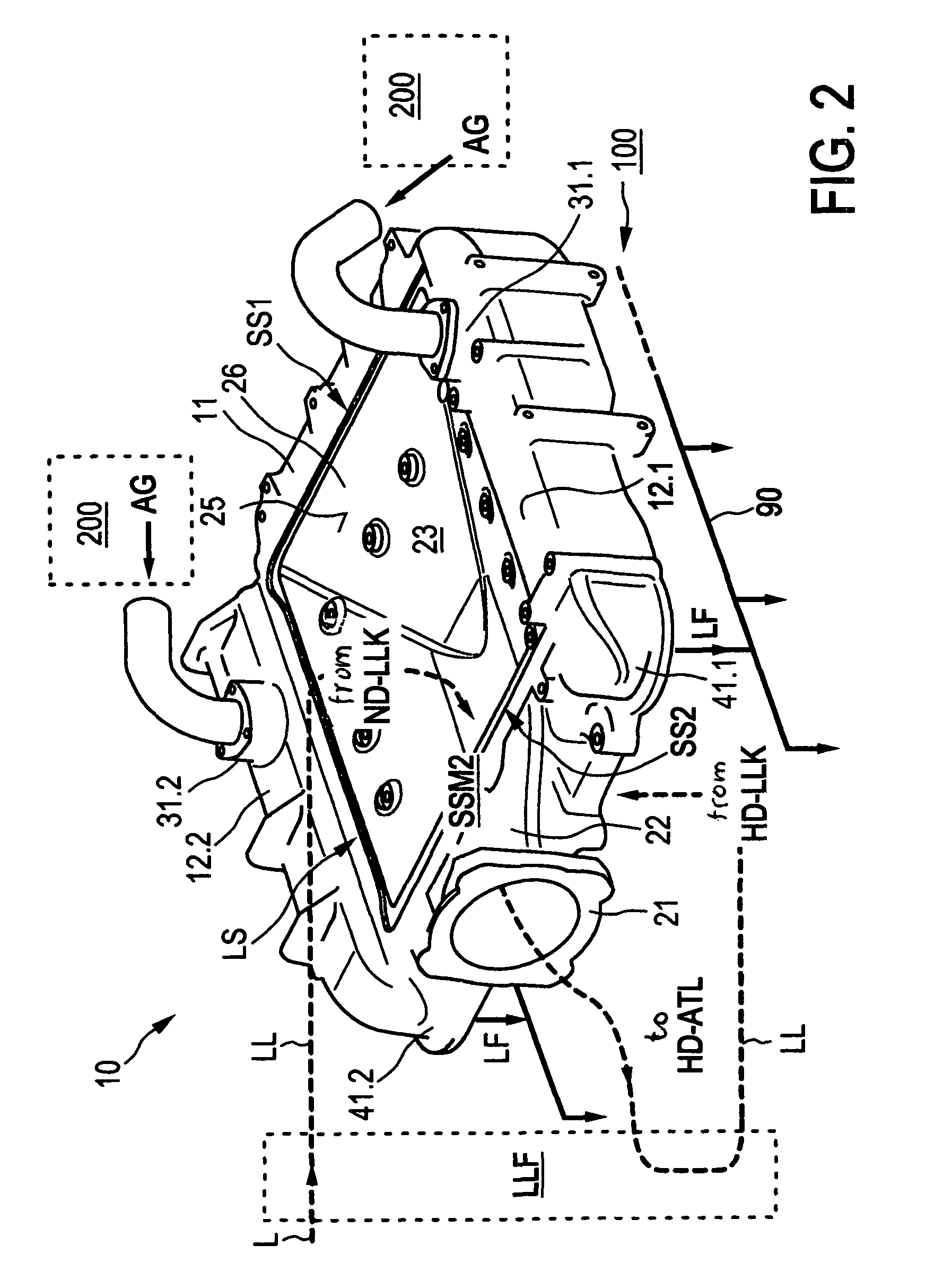 Connection box with charging fluid supply arrangement for an internal combustion engine