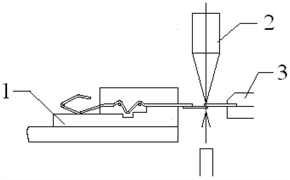 A method for manufacturing an electrode assembly for an automotive metal halide lamp