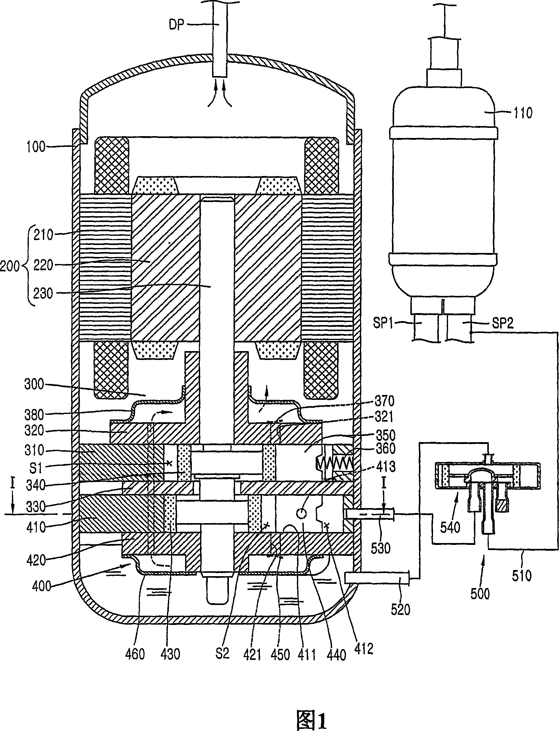 Capacity varying type rotary compressor and refrigeration system having the same