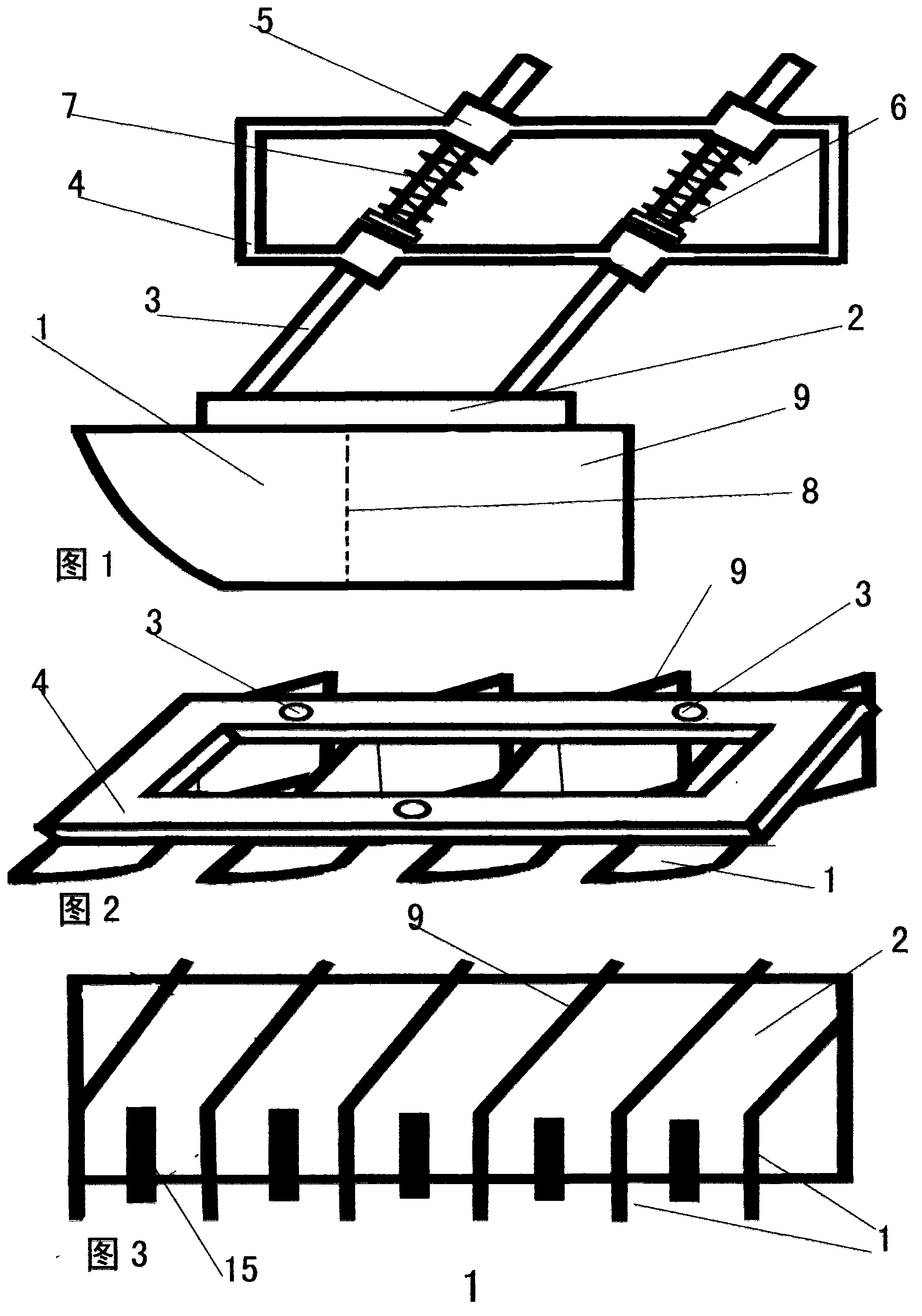 Icebreaking device with simple structure