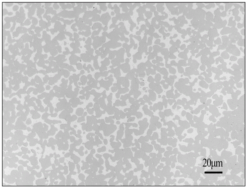 Method for preparing Cu/MoCu/Cu three-layer composite plate blank