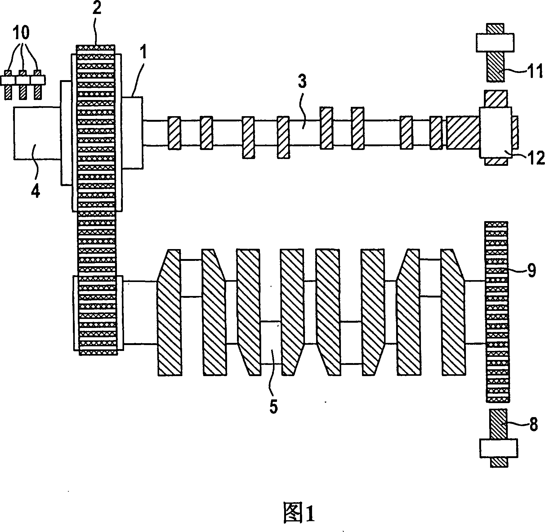 Method for adjusting the rotational angle position of the camshaft of a reciprocating internal combustion engine in relation to the crankshaft