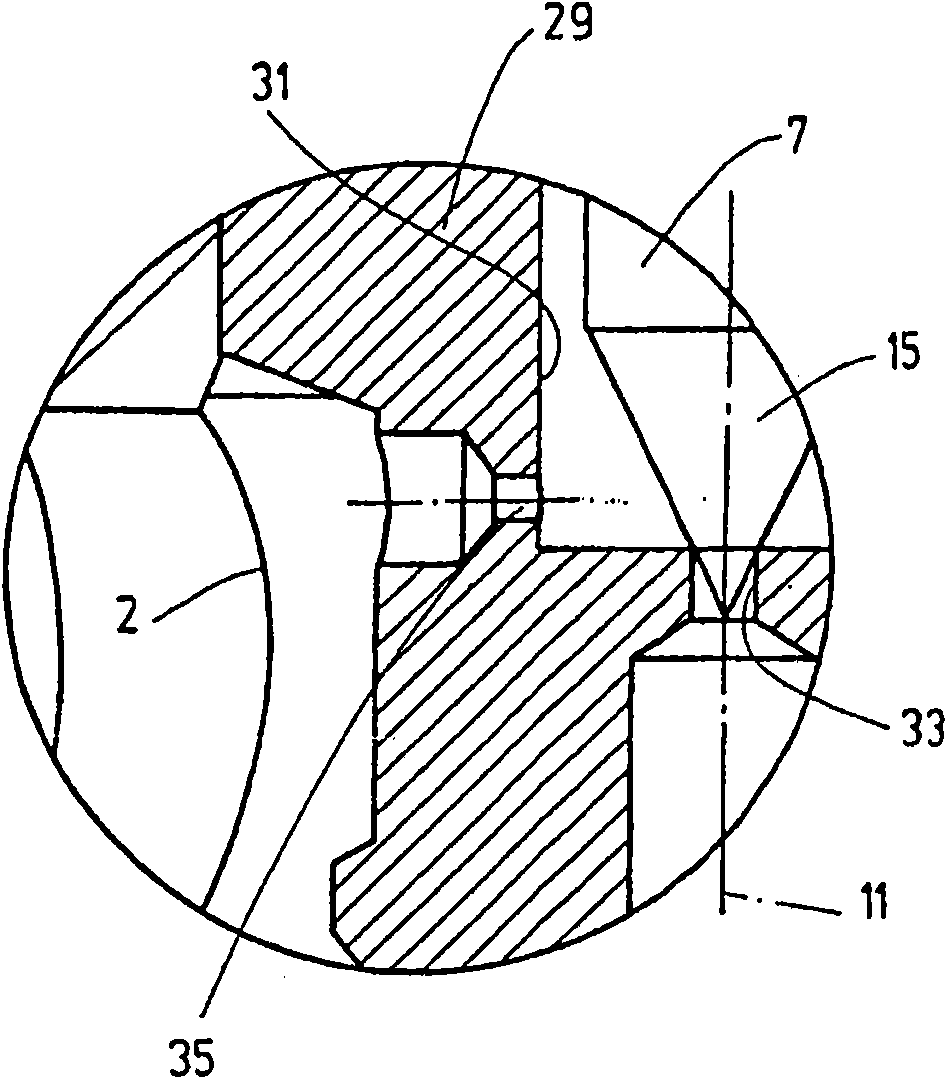 Piloted valve, particularly proportional throttle valve