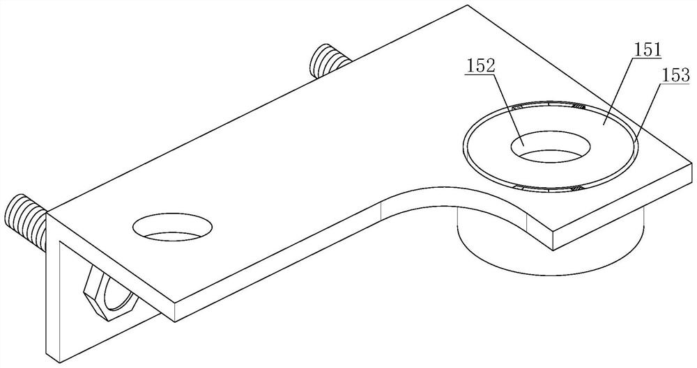 Wooden door self-locking device with noise elimination function