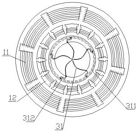 Horizontal through reverse rotating paddle axial flow hydraulic generator and acting method thereof