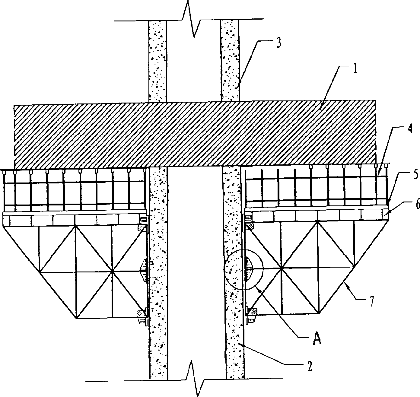 Cast-in-place support for long cantilever No. 0 block of cable-stayed bridge with tower beam consolidation and putting up method
