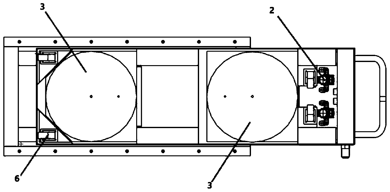 Heat exchanger assembling and transporting method adopting air cushion transporting device