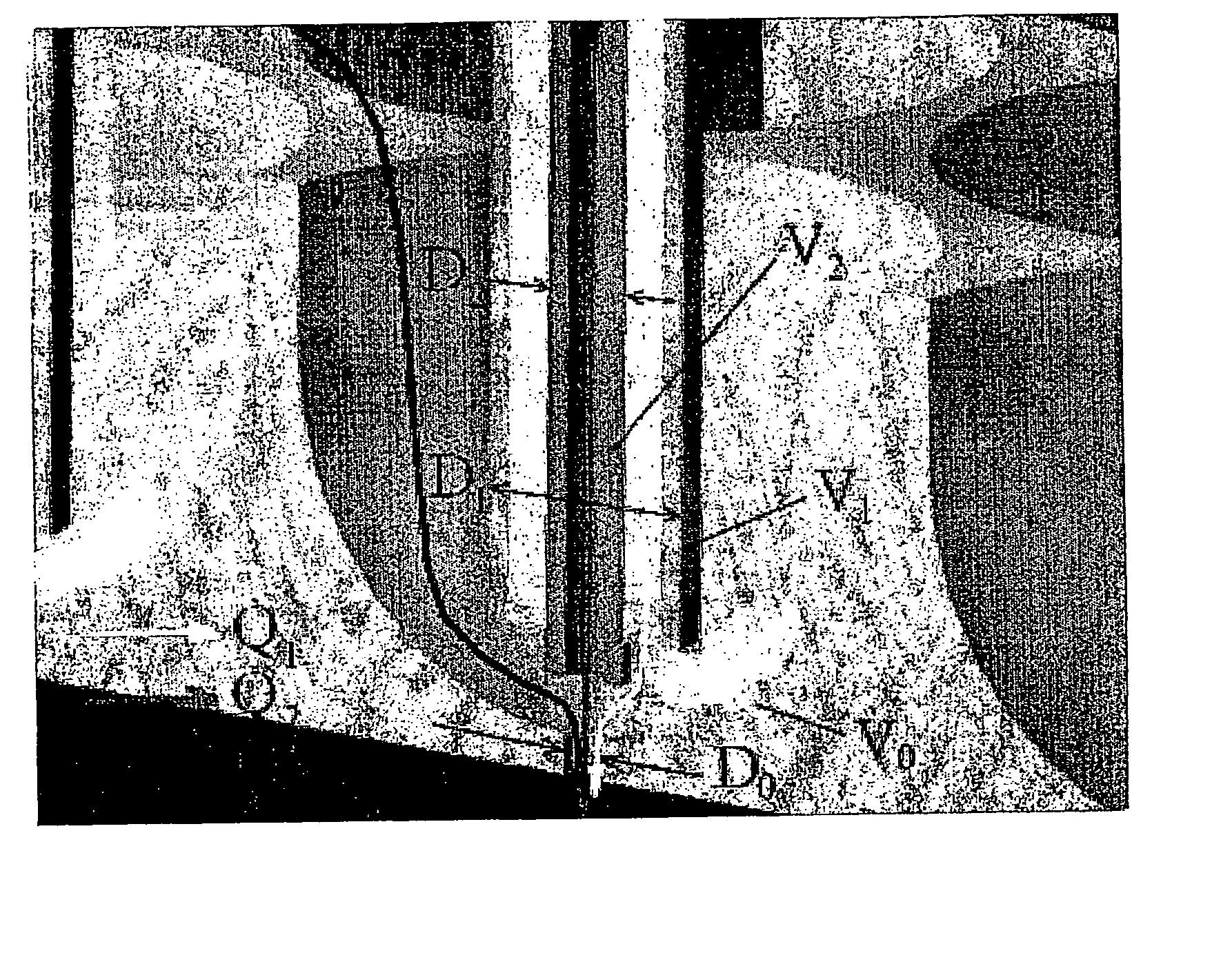 Device for the production of capillary jets and micro-and nanometric particles