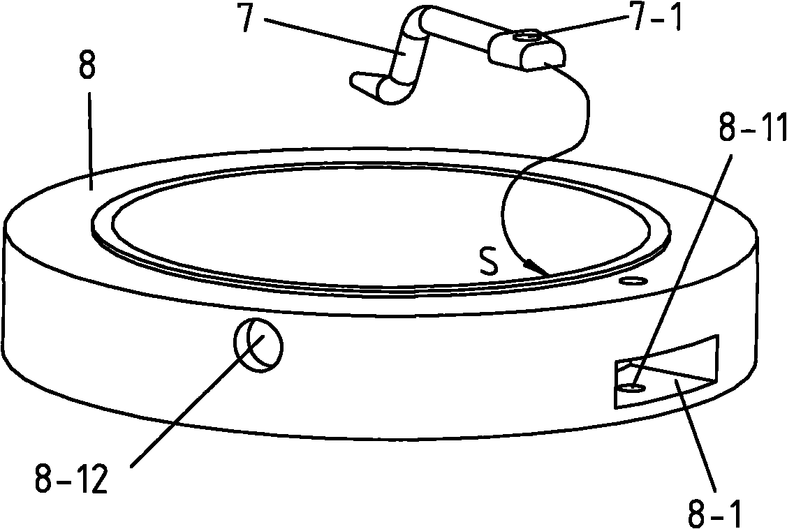 360-degree omnibearing additional towel embroidery device