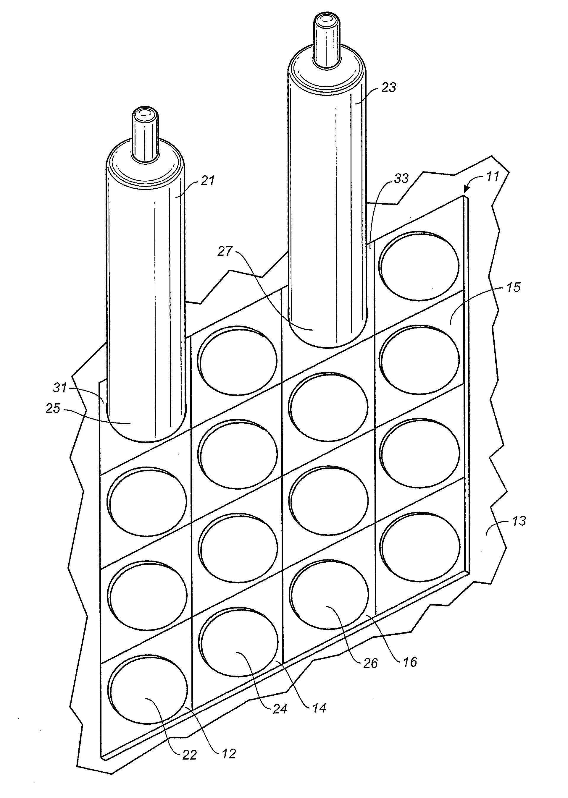 Tank sensor array for inventory signaling in a tank management system