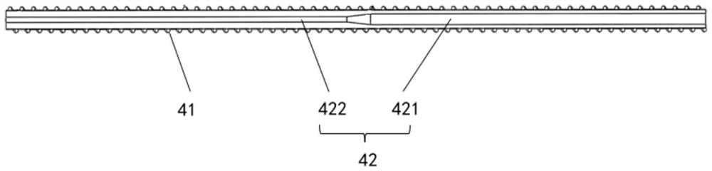 Pipeline uniform stretching device and stretching method for micro-fluidic liquid drop generation