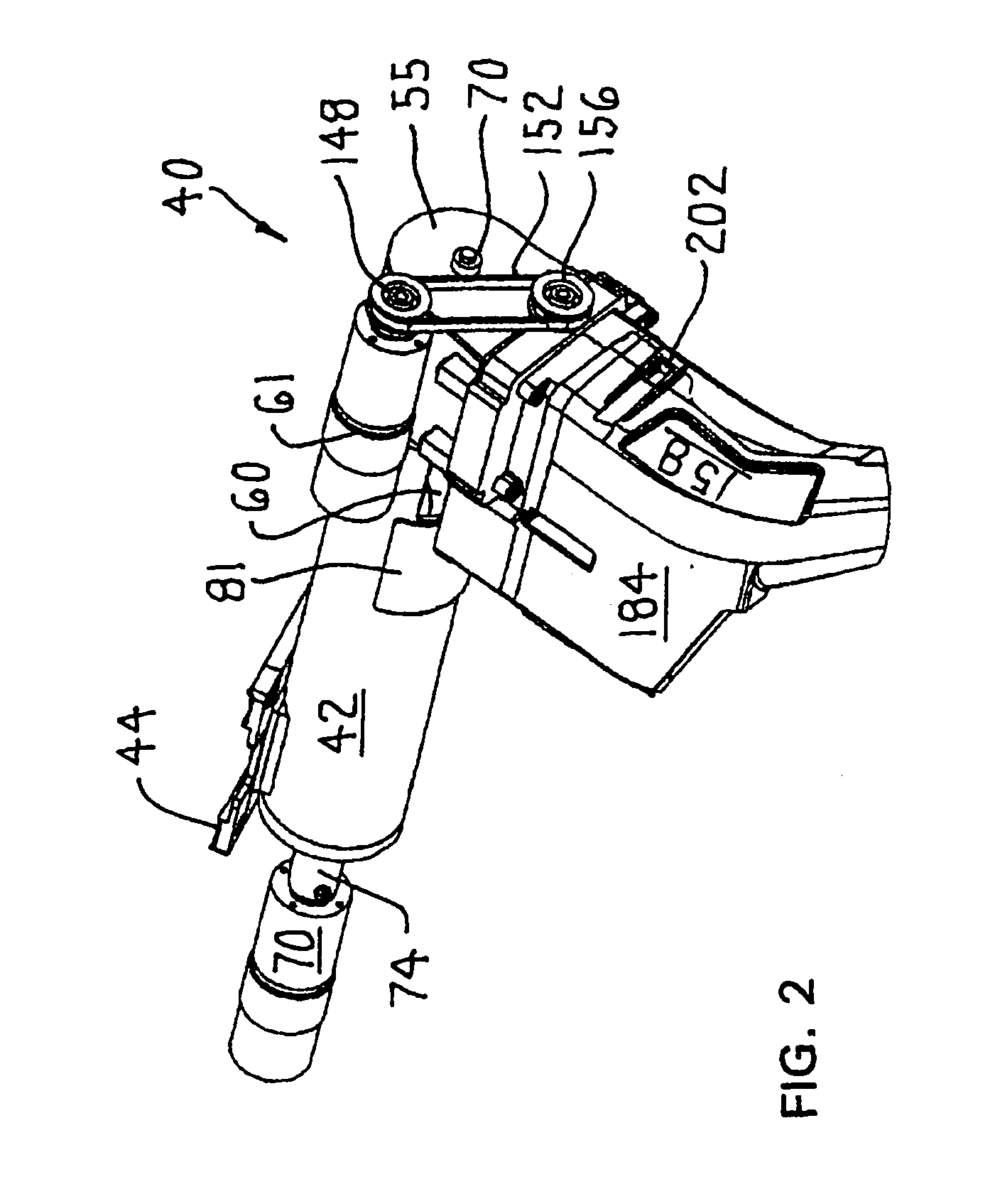 Beverage and ice dispenser capable of selectively dispensing cubed or crushed ice