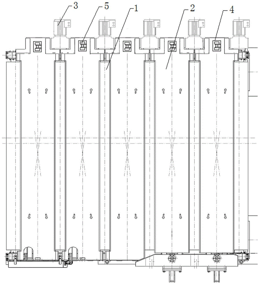 Method ensuring deformation steel plate to smoothly pass crop shear swing roller-way