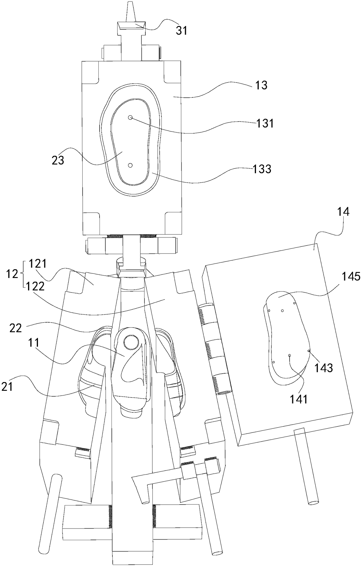 One-piece multi-color mold with top and sole surround