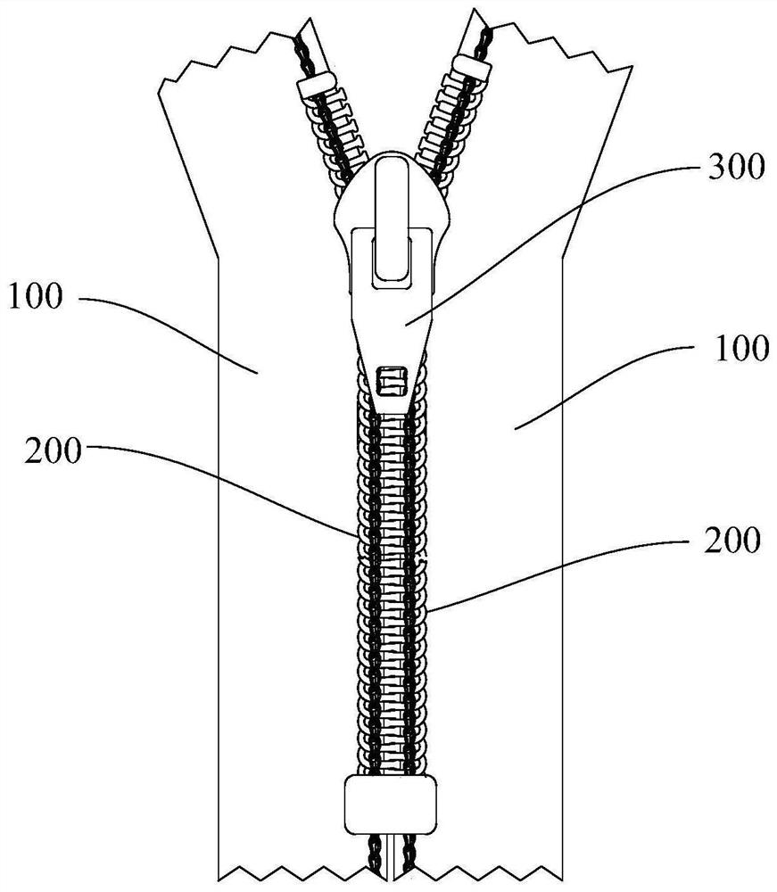 Zipper manufacturing method and zipper