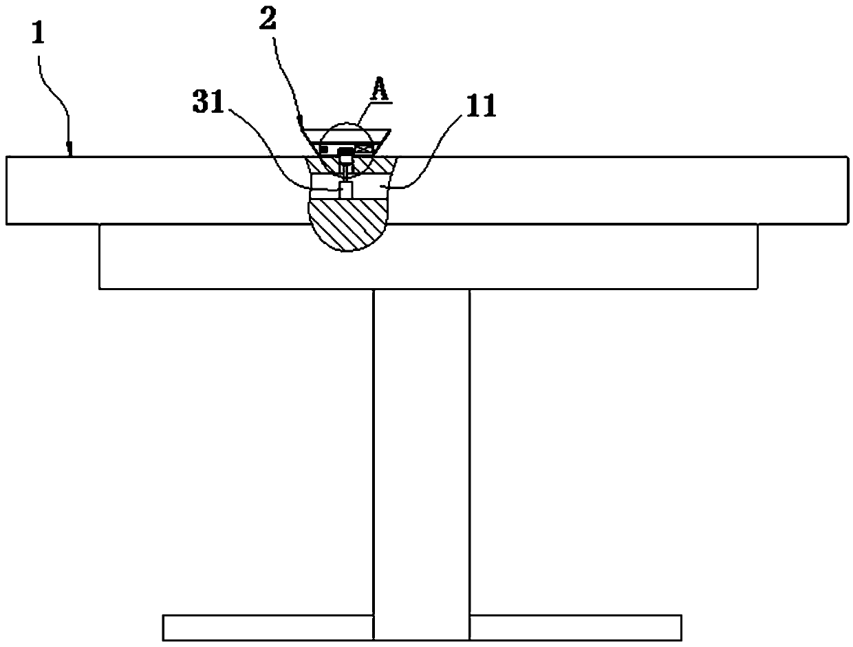 Smart dining table and method for preserving heat of dishes based on same