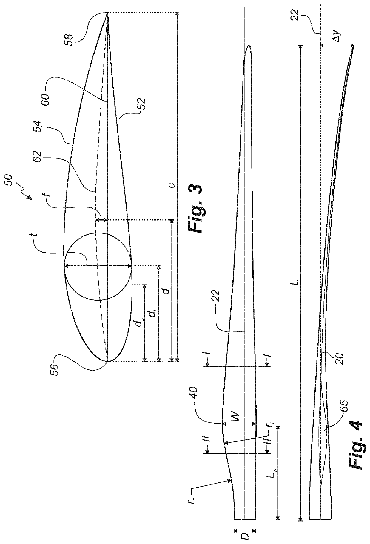 Wind turbine blade with a trailing edge spacing section