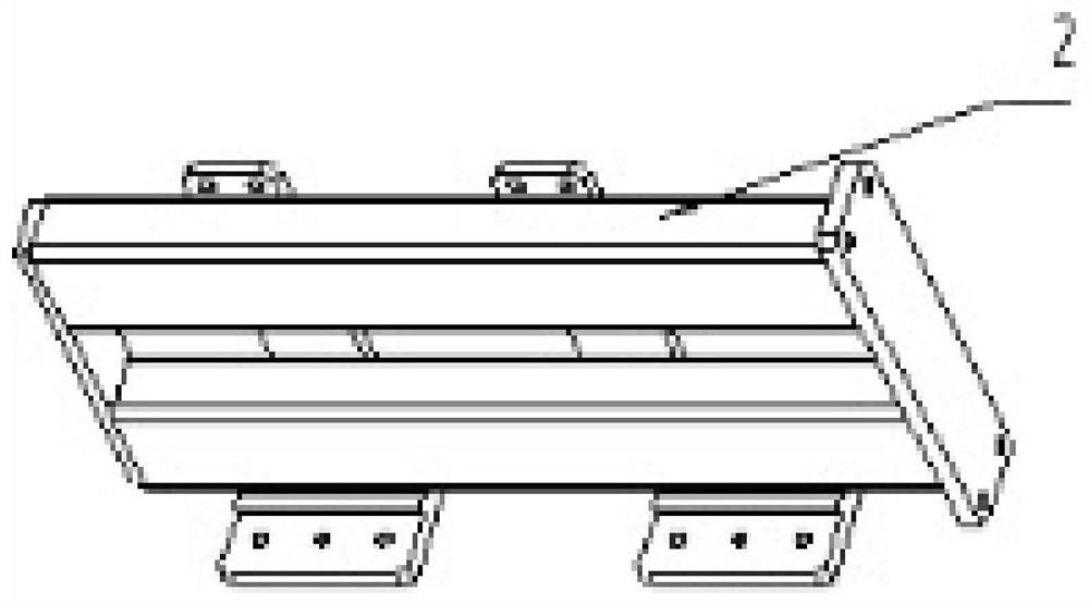 A split drive short roller device for pulling glass