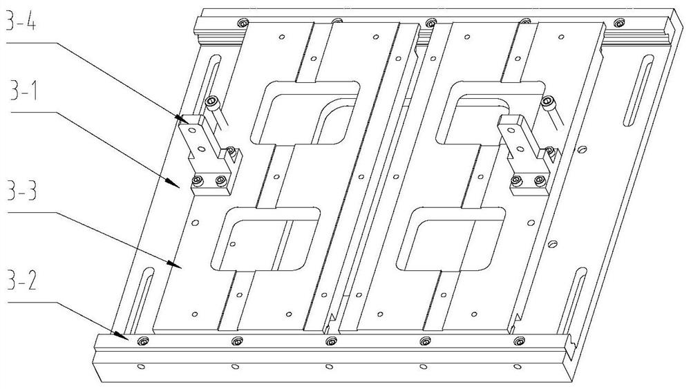 A split drive short roller device for pulling glass