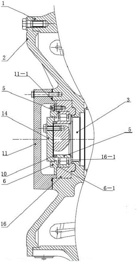 Traction motor capable of online replacement of bearing