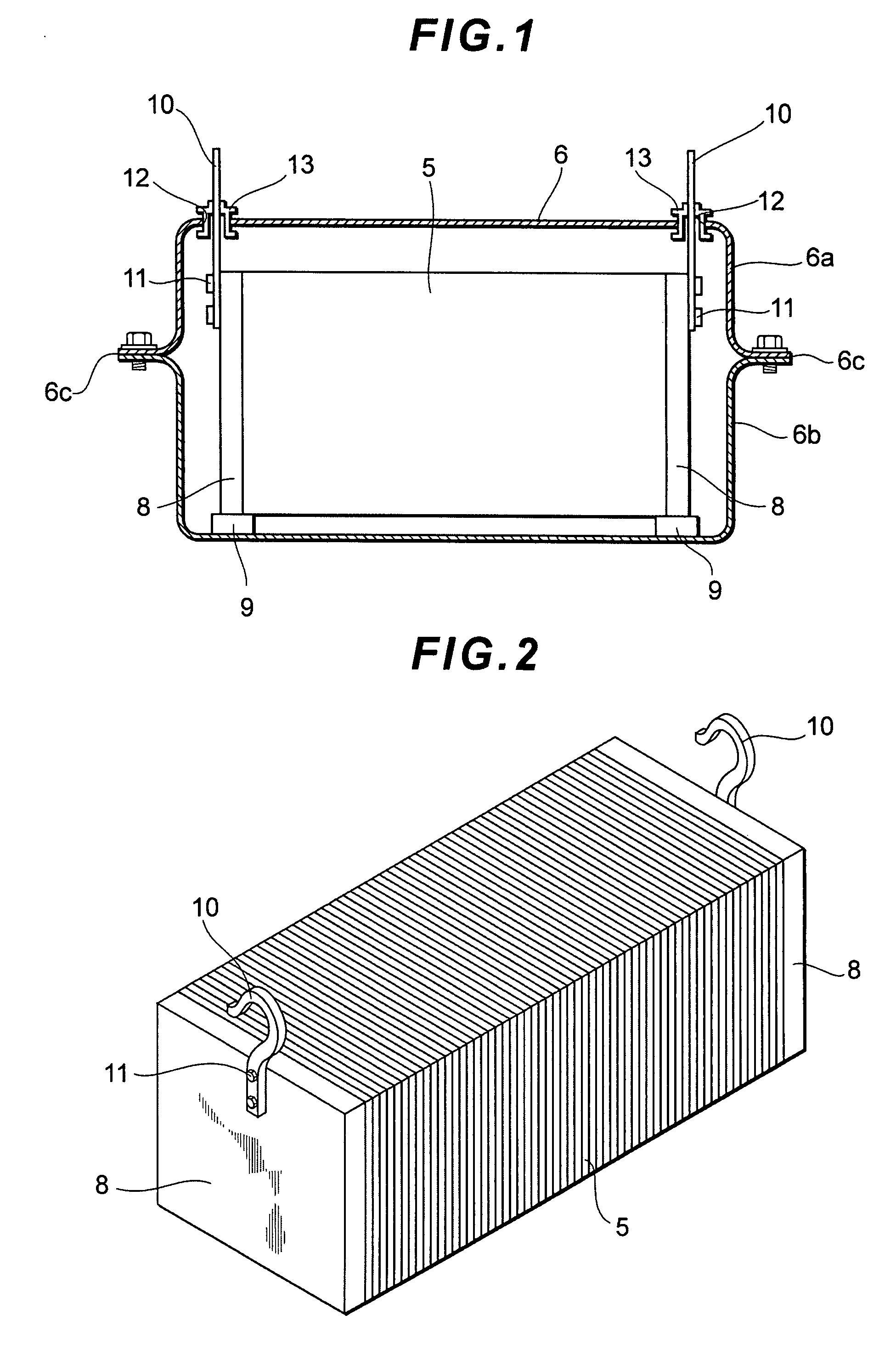 Fuel cell stack, installation structure of fuel cell stack, method of transporting fuel cell stack, and method of mounting fuel cell stack on vehicle