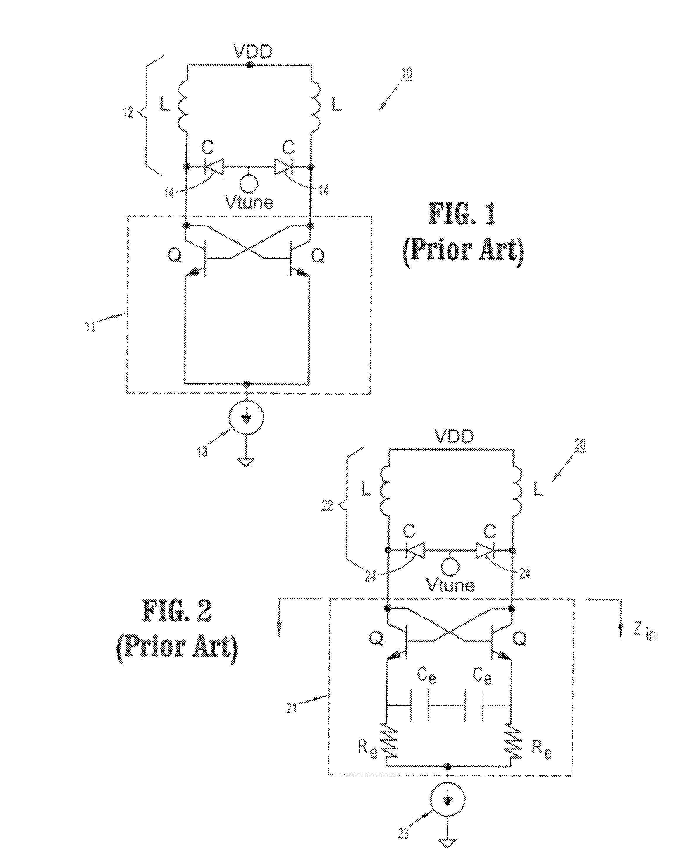Voltage controlled oscillator circuits and methods using variable capacitance degeneration for increased tuning range