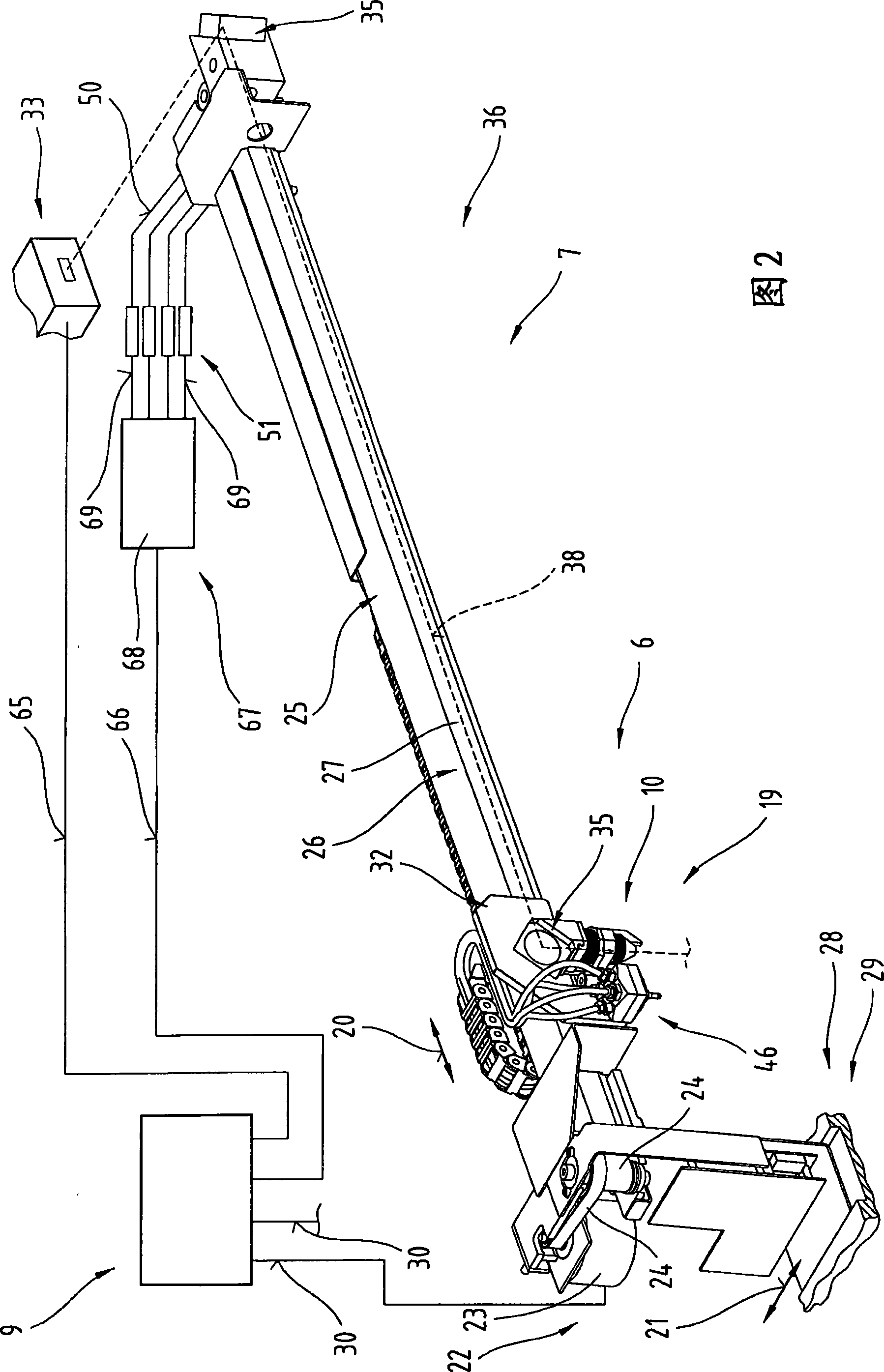 Method and device for machining composite parts formed from a carrier device and a stamping pad