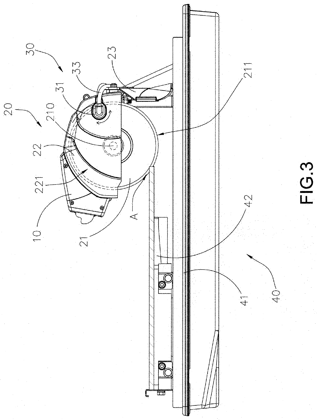 Power saw blade cooling arrangement