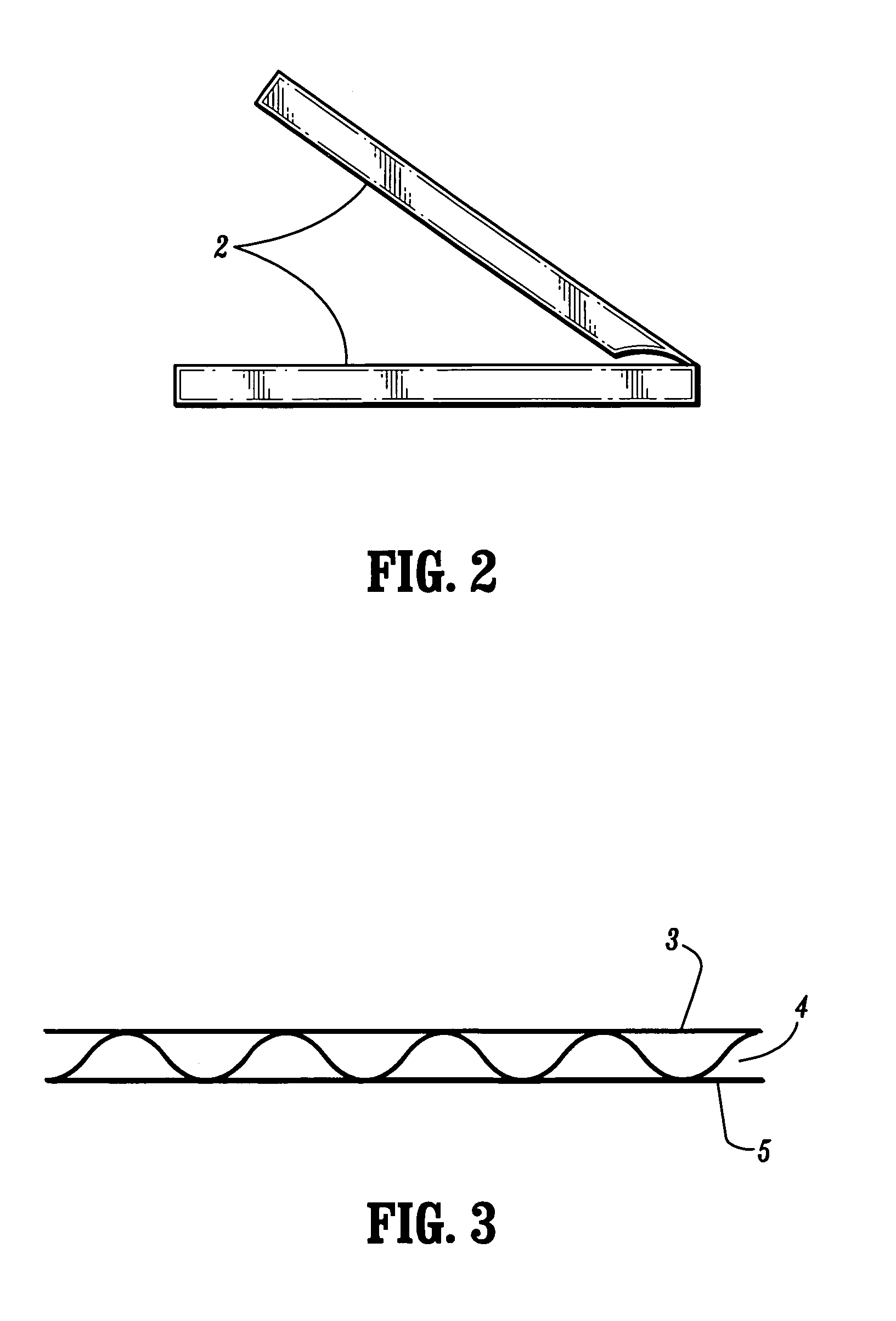 Packaging device and method for absorbing moisture