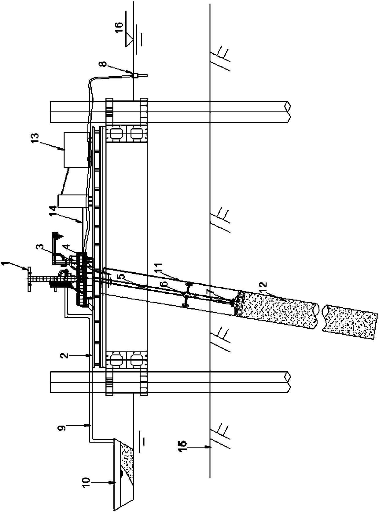 Construction method and system for hole cleaning and sediment thickness reducing of inclined steel pipe pile