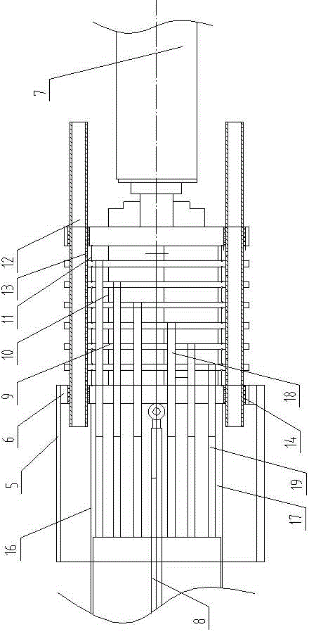 Ultra-dry filtering machine and filtrating method thereof