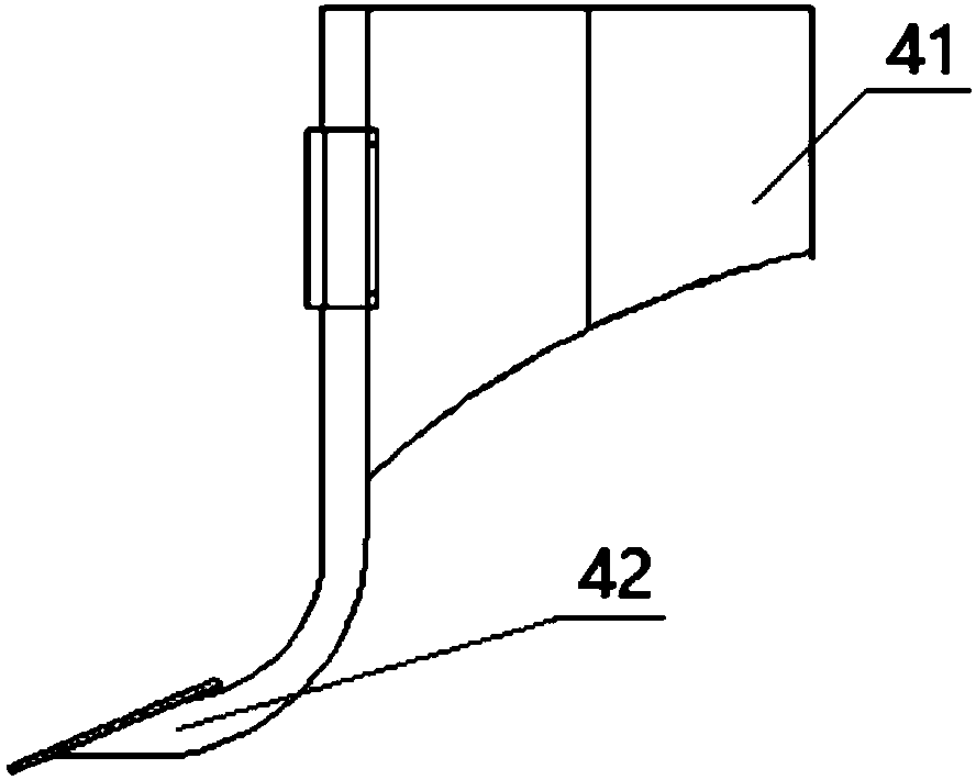 Medium-gathering-type straw crushing deep-injection returning machine