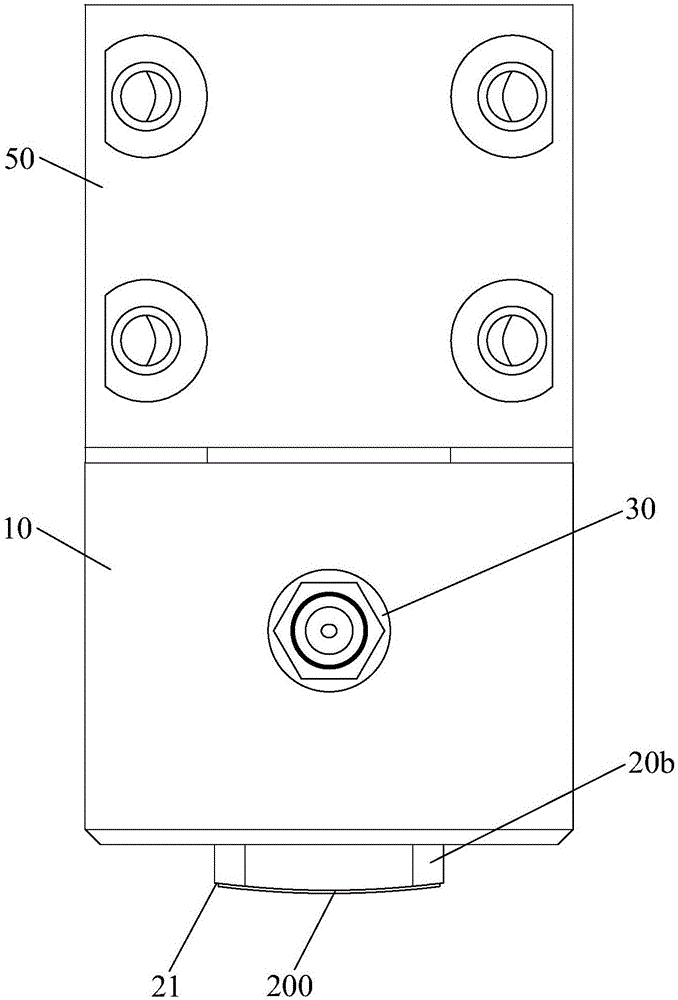 Flexible and elastic vacuum labeling head