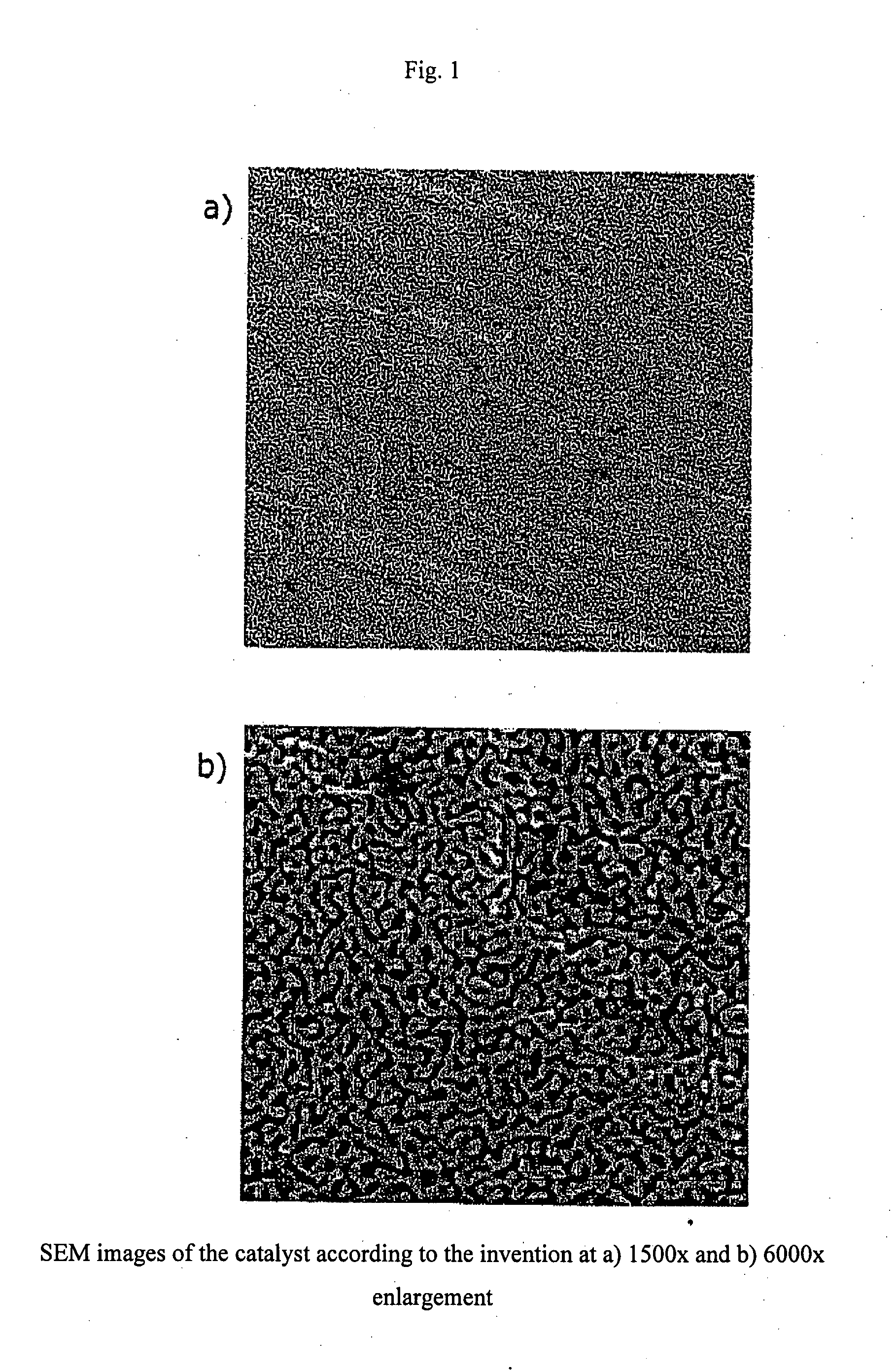 Gold-containing catalyst with porous structure