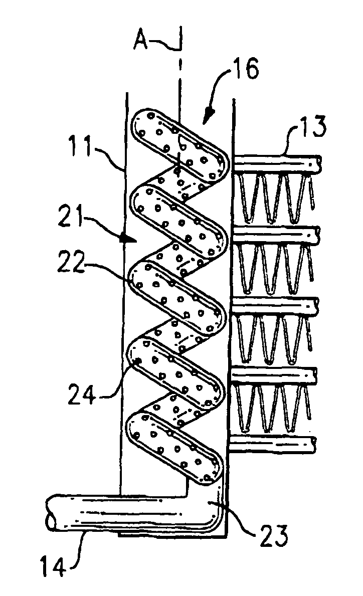 Parallel flow evaporator with spiral inlet manifold