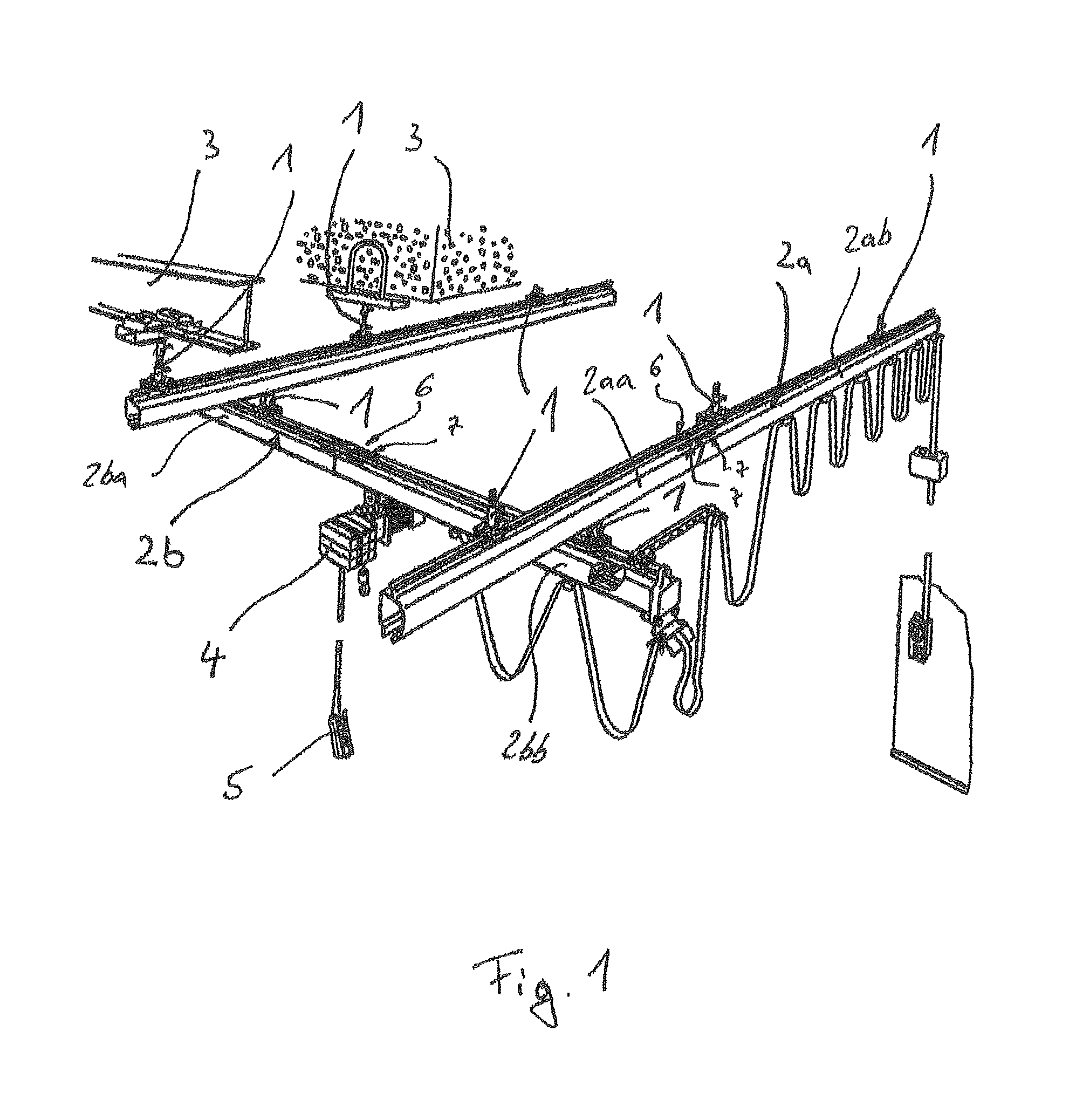 Arrangement of a rail and a slip contact holder mounted thereon