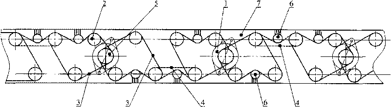 Linkage device for realizing synchronous and same-phase running of all flyers or bobbins of roving frame