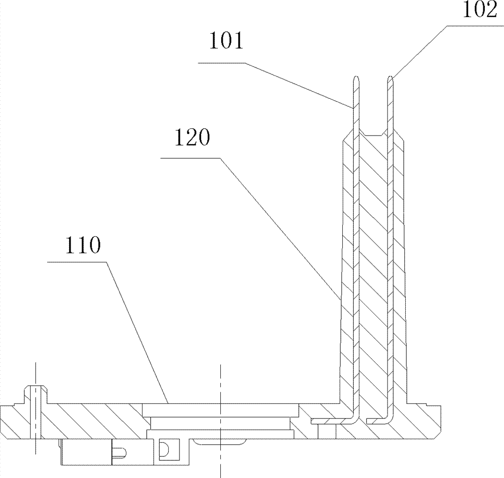 Split type carbon brush bracket and manufacturing method thereof