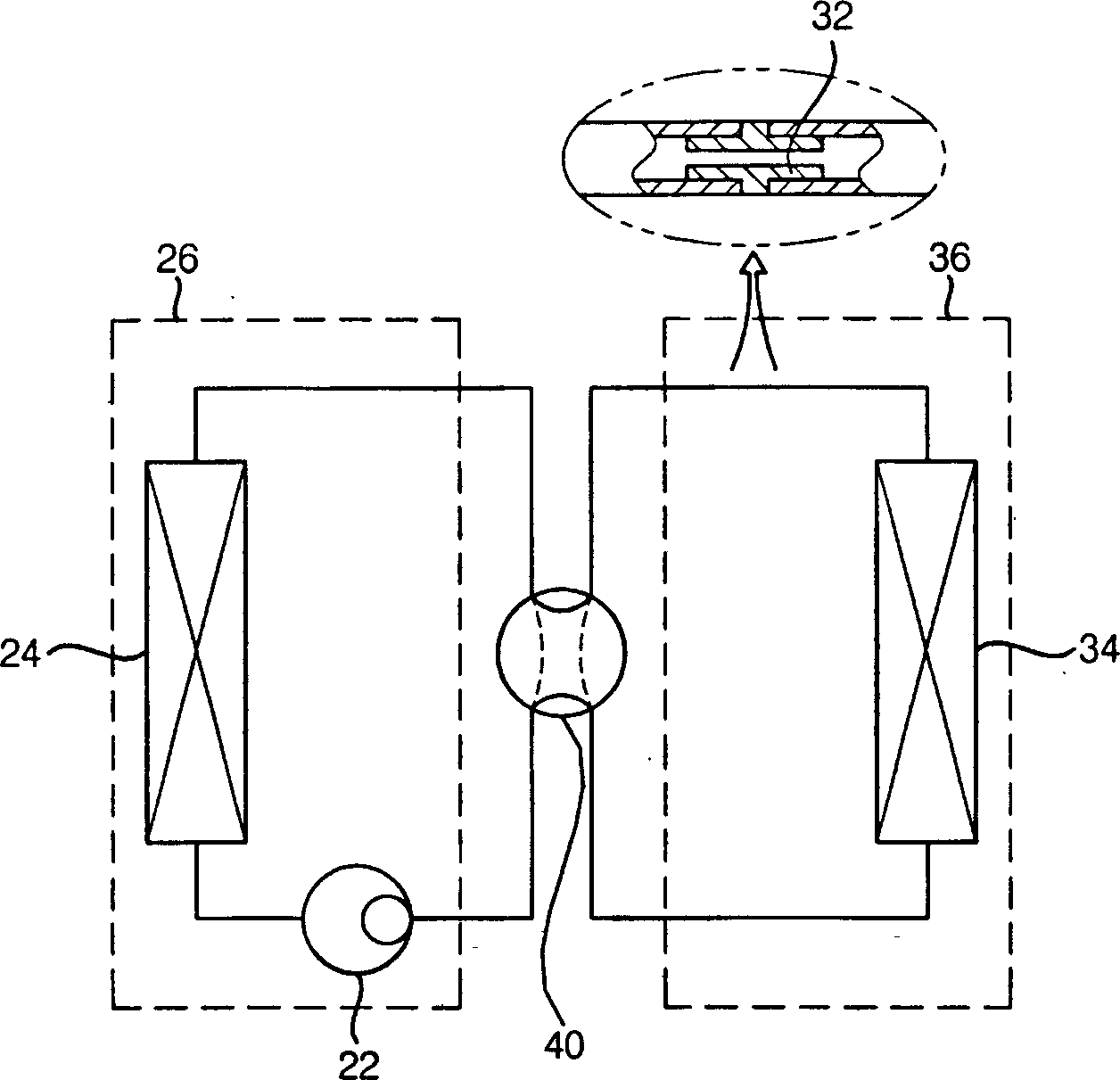 Refrigeration circulation of air conditioner and control method for reducing noise thereof