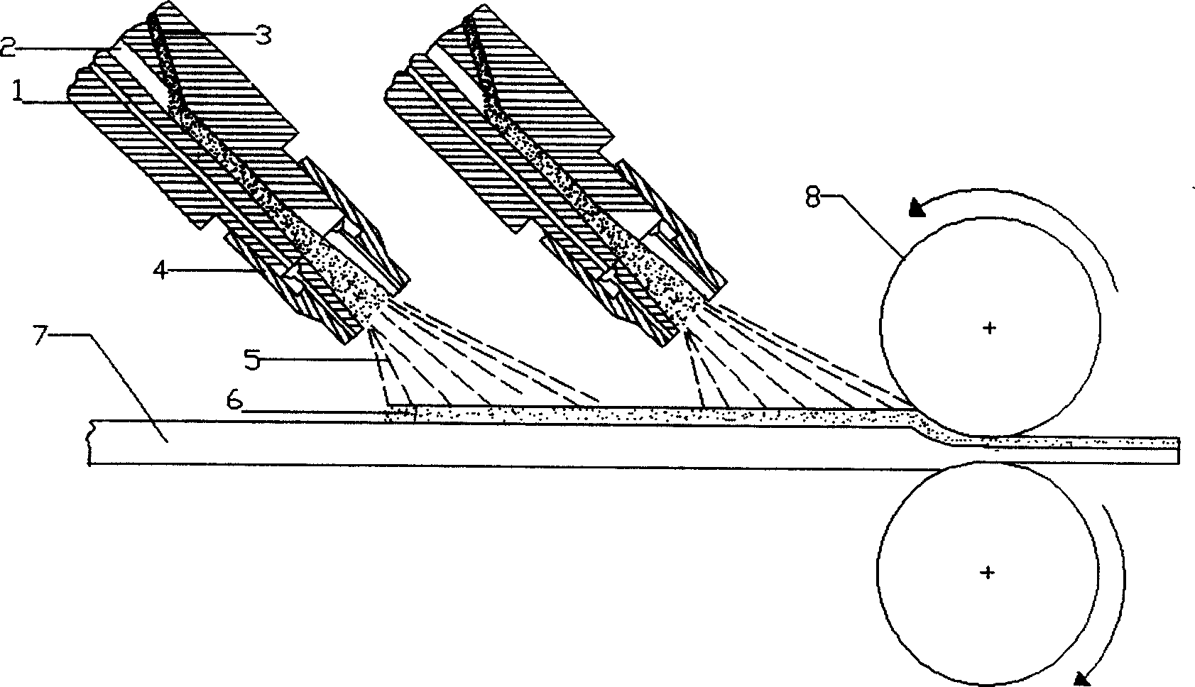 Method for preparing metal ceramic gradient coated steel plate by self-stretching continuous mill