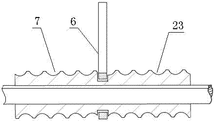 Spatial fan oscillating mechanism