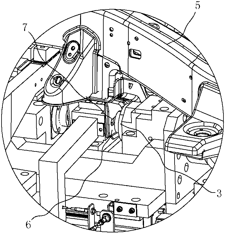 Method for improving punching accuracy of frame and device