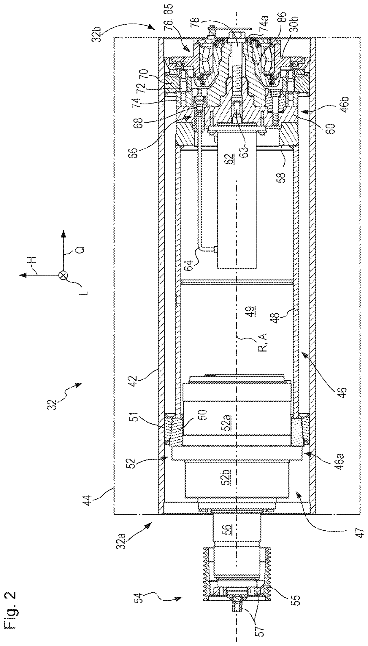 Earth working machine having a rotatable working apparatus axially positionally retainable with high tightening torque by means of a central bolt arrangement, and method for establishing and releasing such retention