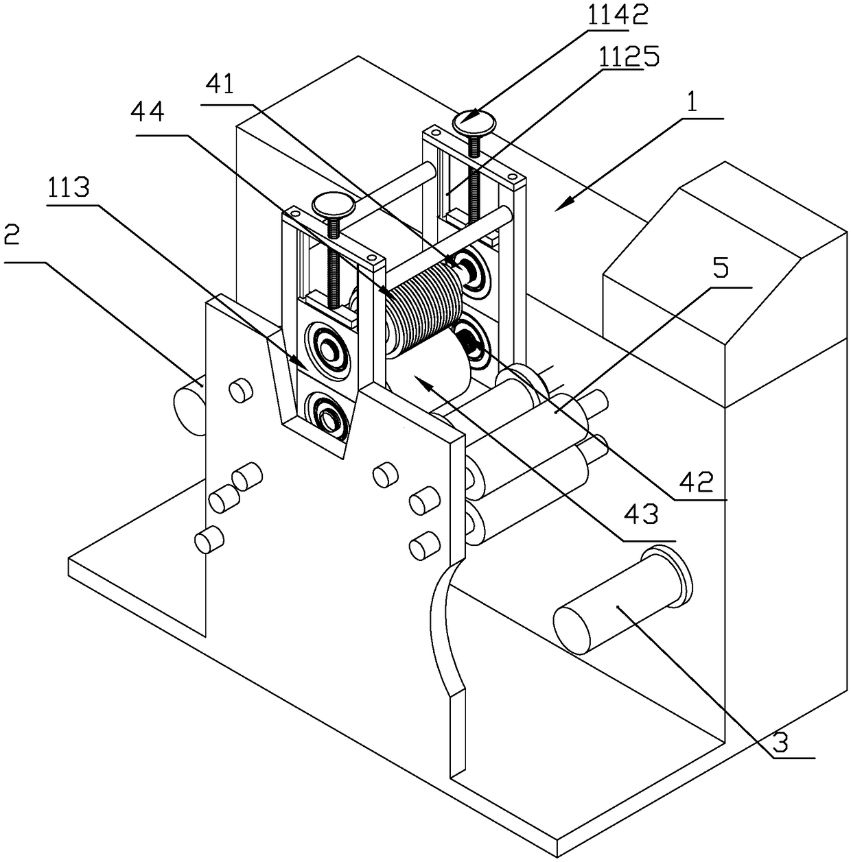 High-density foamed sealing strip cutting device