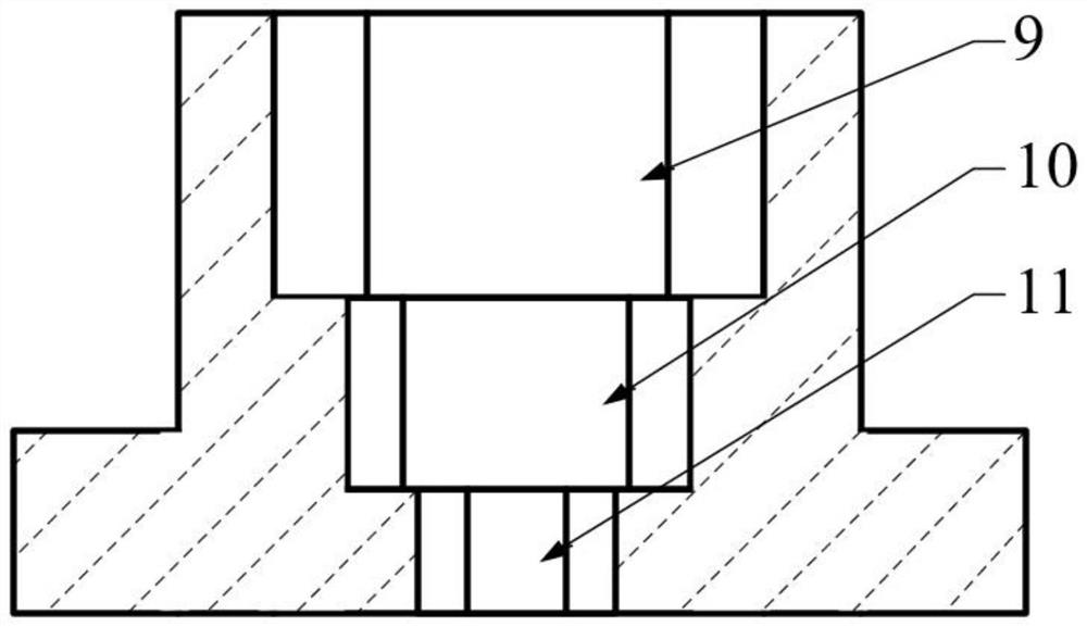 Broadband dual-mode multi-step horn antenna