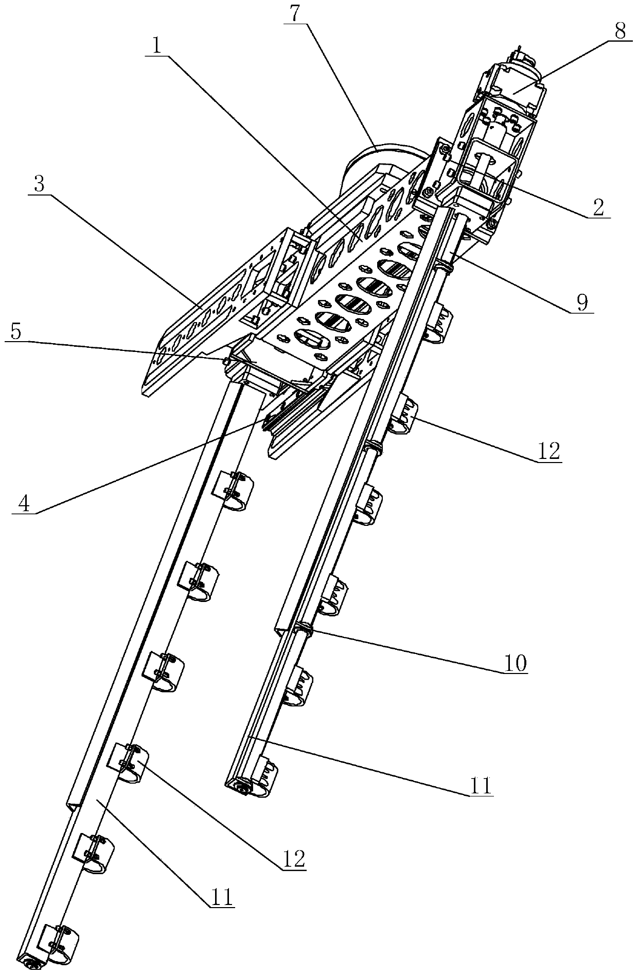 Spraying and carrying mechanism for vehicle trunk plates