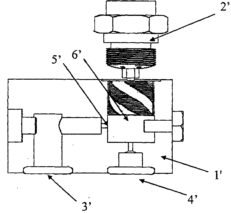 Nozzle for atomizing water with air suitable for round billet continuous casting secondary cooling