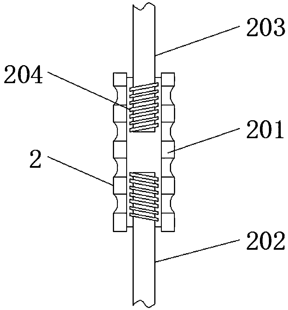 Tree supporting device with adjustable supporting aperture and angle for garden