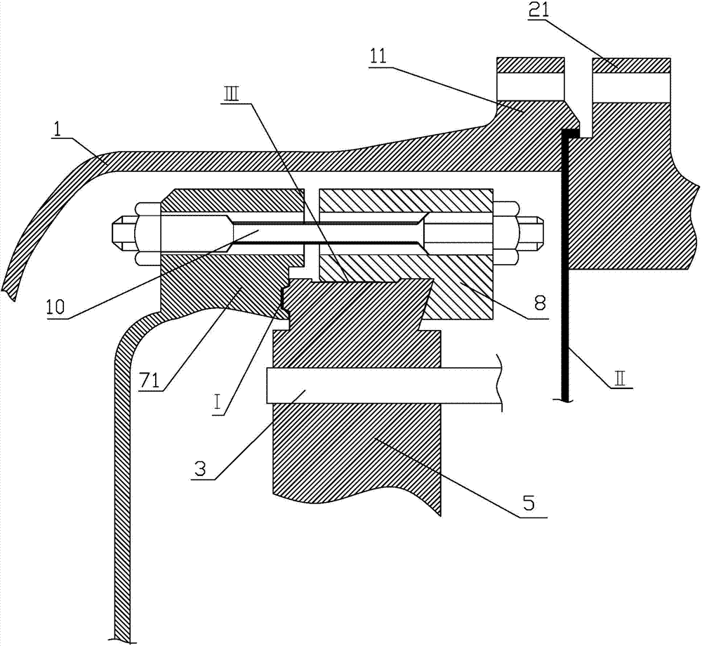 Novel oil gas condensation cooling device on top of fractional distillation tower